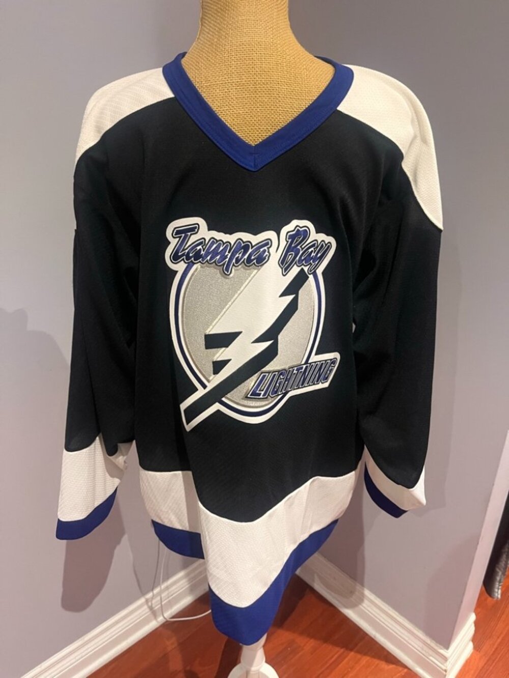 Vintage Tampa Bay Lightning KOHO NHL Jersey Mens M Black 2004 Stanley Cup